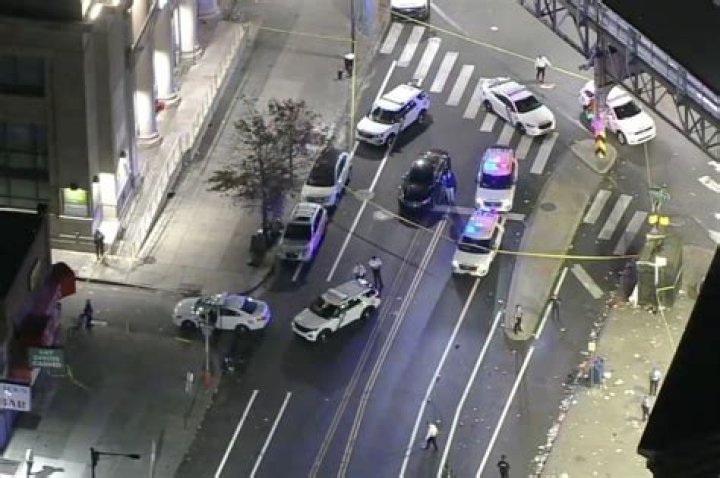 
9 people shot outside bar in Philadelphia: report 
