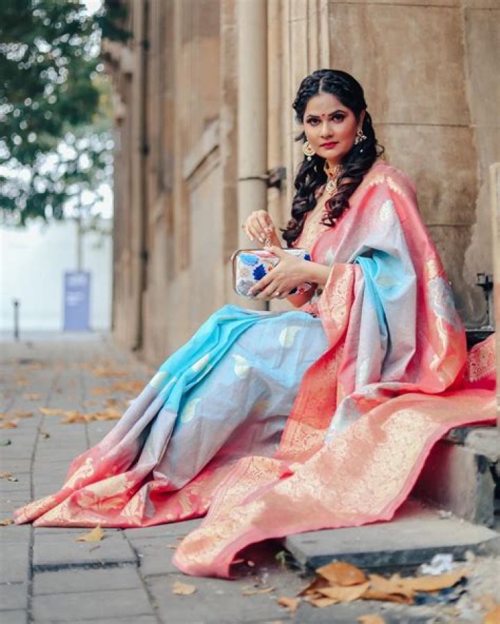 
Aabha Paul Height, Weight, Net Worth, Age, Birthday, Wikipedia, Who, Nationality, Biography 