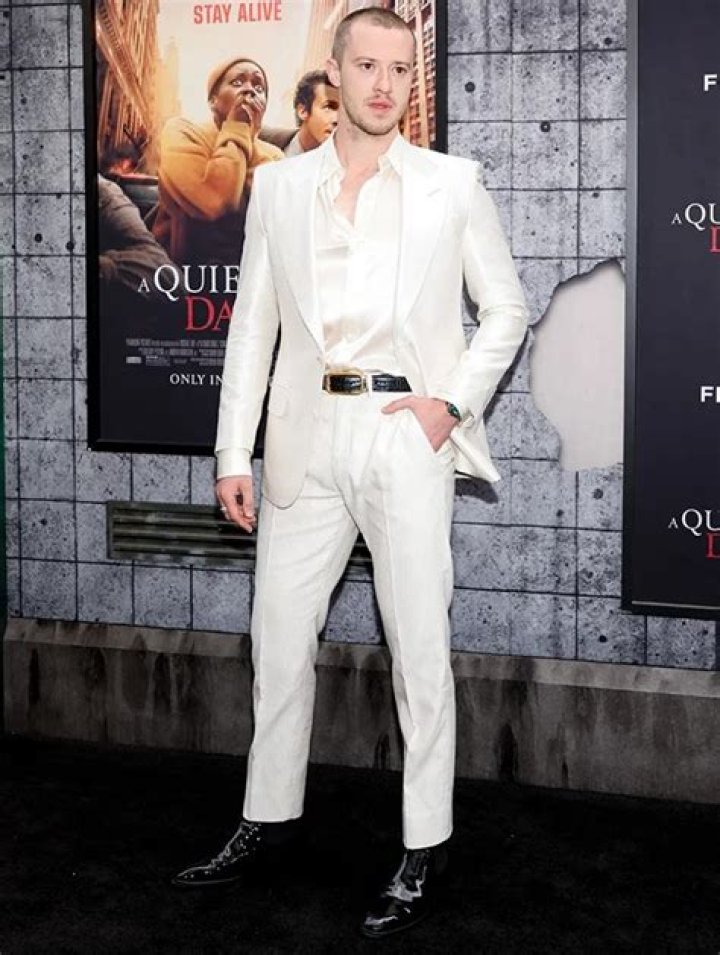 Aaron Quinn Height, Weight, Net Worth, Age, Birthday, Wikipedia, Who, Instagram, Biography