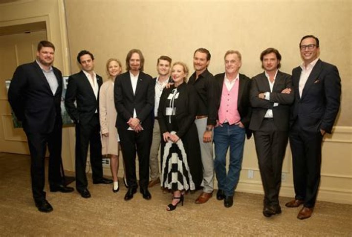 Adelaide Clemens Height, Weight, Net Worth, Age, Birthday, Wikipedia, Who, Nationality, Biography