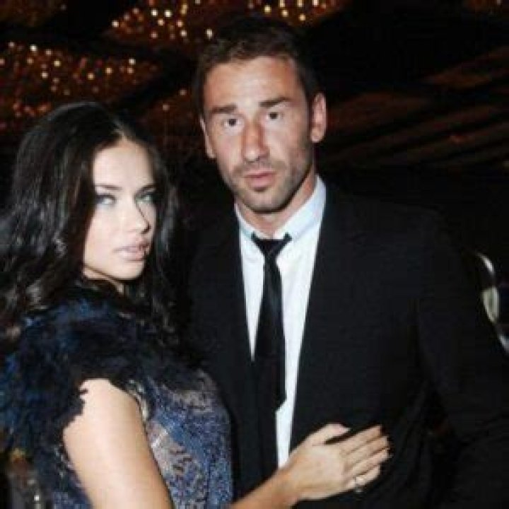 
Adriana Lima And Andre Lemmers Welcomed Their Second Child 