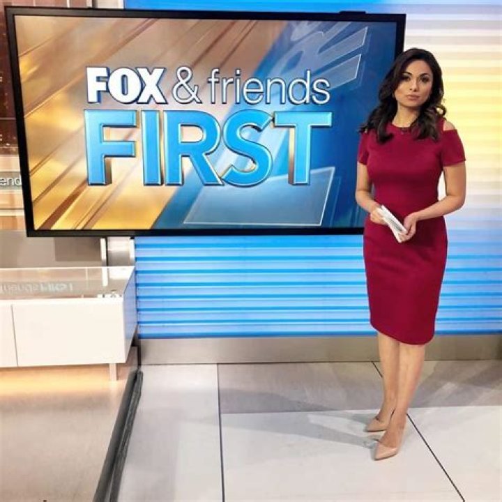 
Aishah Hasnie’s (Fox News) Wiki – Is she married? Age, Height 