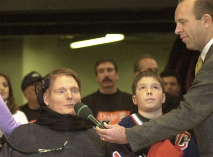 
Al Trautwig Height, Weight, Net Worth, Age, Birthday, Wikipedia, Who, Nationality, Biography 