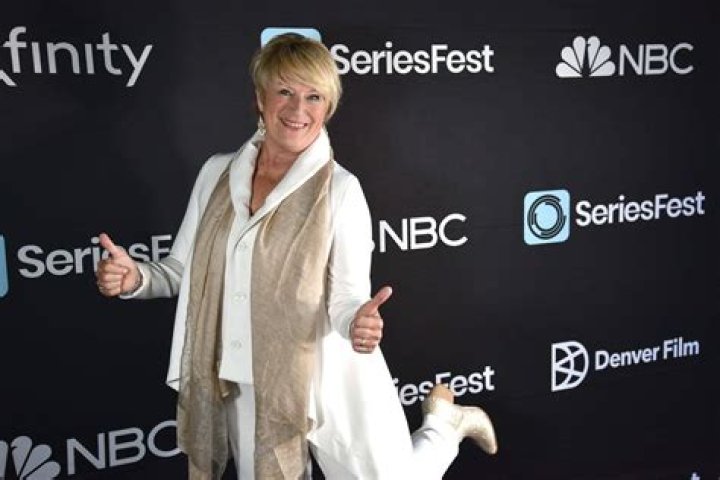 
All About Jayne Atkinson: Net Worth, Nominations, Husband 