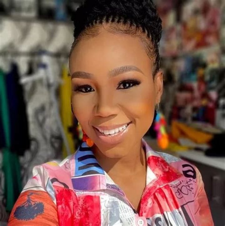 Amanda Manku Height, Weight, Net Worth, Age, Birthday, Wikipedia, Who, Nationality, Biography