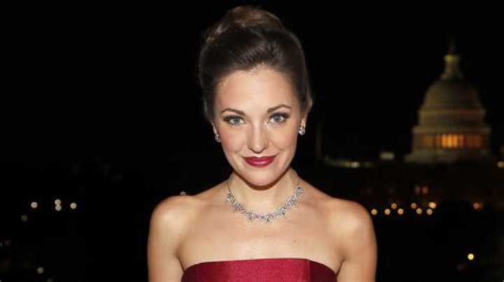 
Amanda Scott Age, Birthday, Wikipedia, Who, Instagram, Biography 