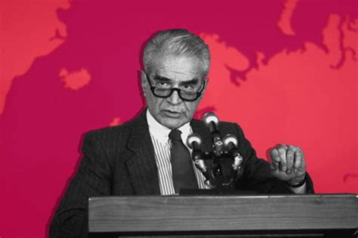 
American Newspaper Editor & Journalist, Allan M.Siegal, dies at 82 