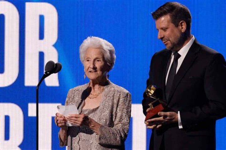 
Angela Álvarez Wins Latin Grammy at 95 and Makes Music History: ‘It’s Never Too Late’ 