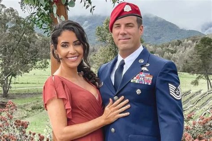 
Anna Paulina Luna’s Husband: Who Is She Married To? Here’s What We Know 