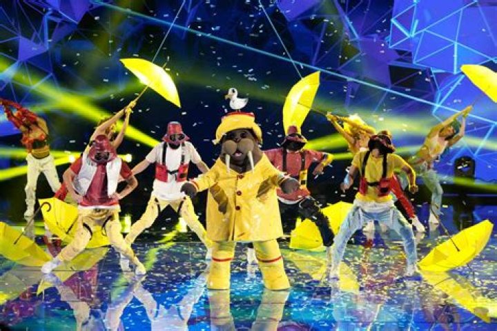 
Another Competitor Lands a Spot in ‘The Masked Singer’ Season 8 Semifinals on ’90s Night 