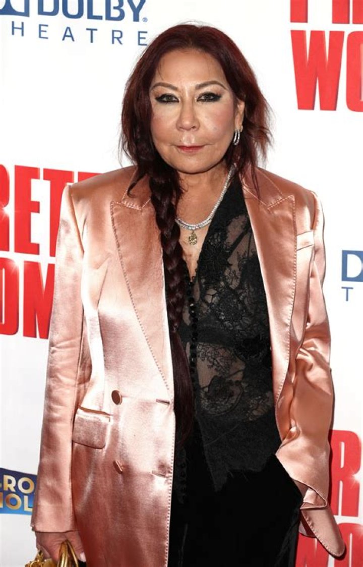 
Are Anna Shay Parents Alive? Mother Ai Oizumi And Father Edward Shay – Family Net Worth 