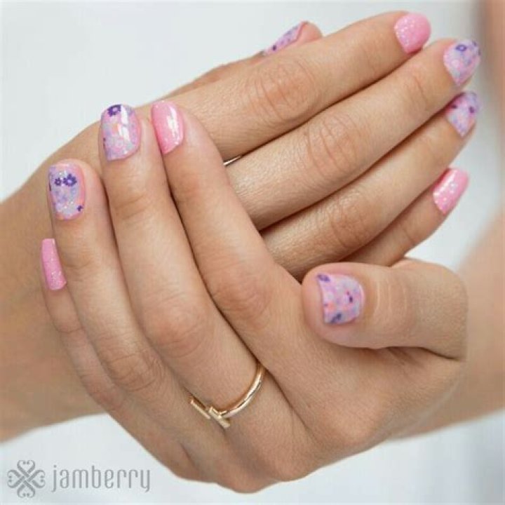 Are jamberry nails still popular?