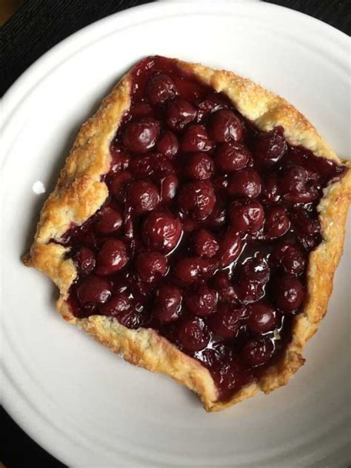 Are morello cherries tart?