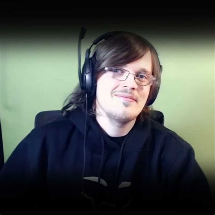 Badboyhalo Height, Age, Real Name, Girlfriend, Biography, Wiki, Net Worth