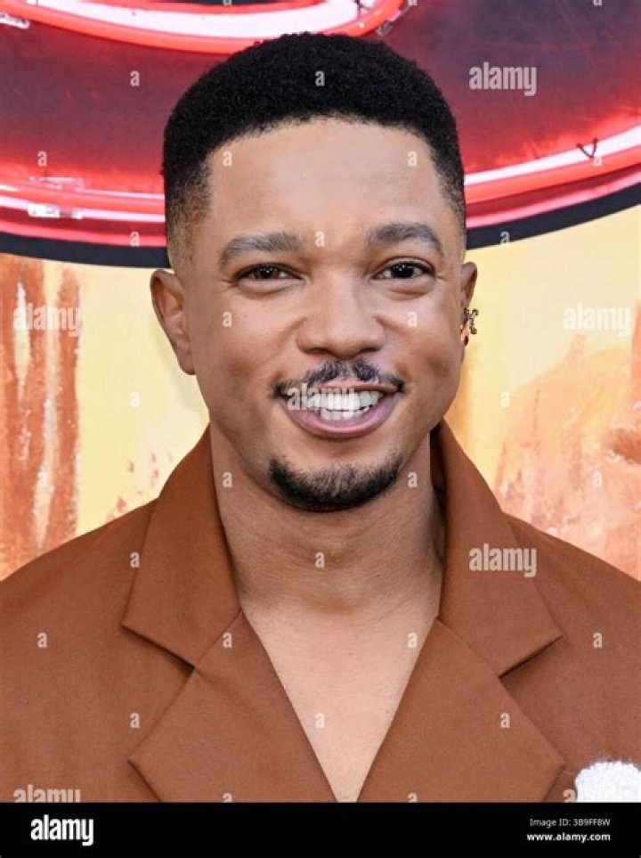 Benjamin Charles Watson Height, Weight, Net Worth, Age, Birthday, Wikipedia, Who, Instagram, Biography