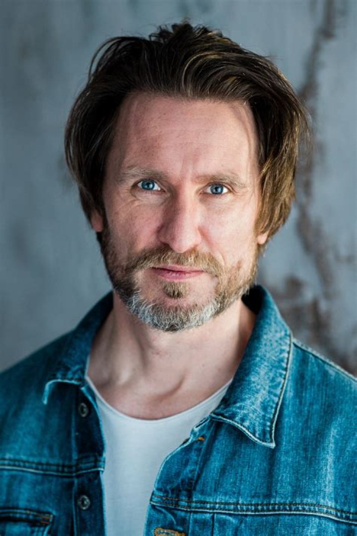 
Brian F. Mulvey Height, Weight, Net Worth, Age, Birthday, Wikipedia, Who, Nationality, Biography 