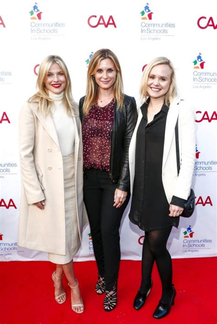 
Brogan Somerville Height, Weight, Net Worth, Age, Birthday, Wikipedia, Who, Nationality, Biography 