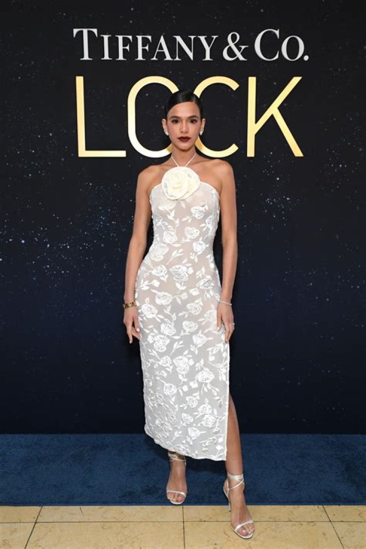 
Carlota Bruna Height, Weight, Net Worth, Age, Birthday, Wikipedia, Who, Nationality, Biography 