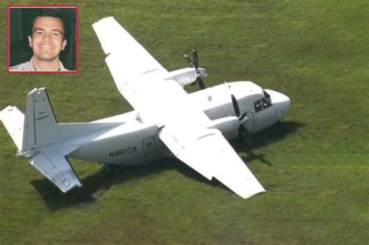 
Charles Crooks, 23, dies after Jumped from plane without a parachute 