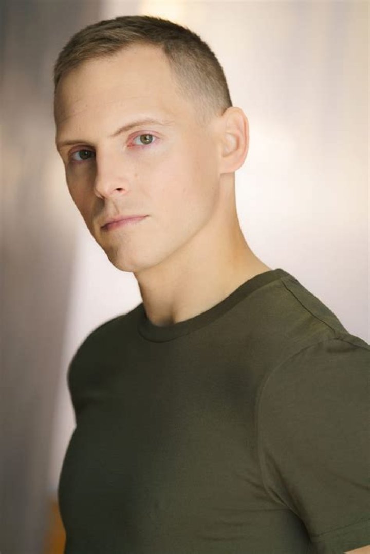 Chris Silcox Height, Weight, Net Worth, Age, Birthday, Wikipedia, Who, Nationality, Biography