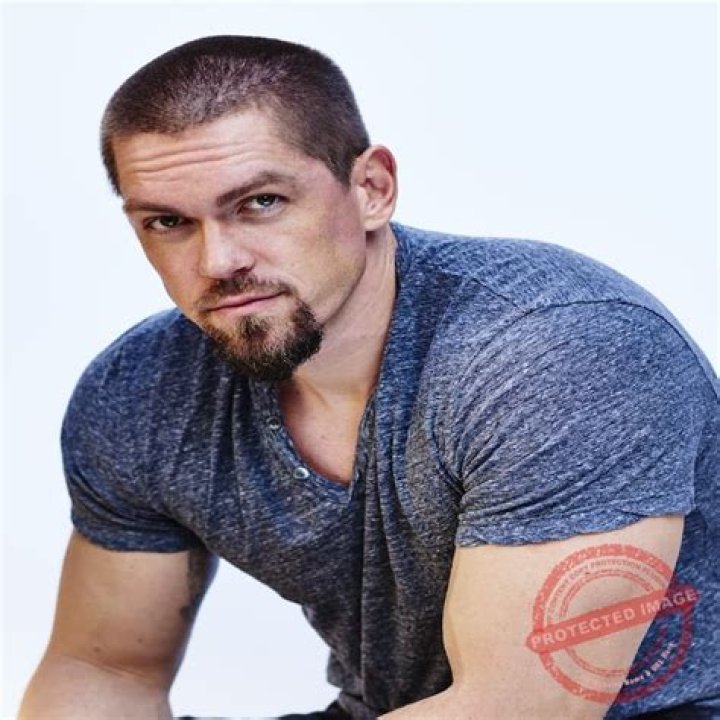 Christian Barcena Height, Weight, Net Worth, Age, Birthday, Wikipedia, Who, Nationality, Biography