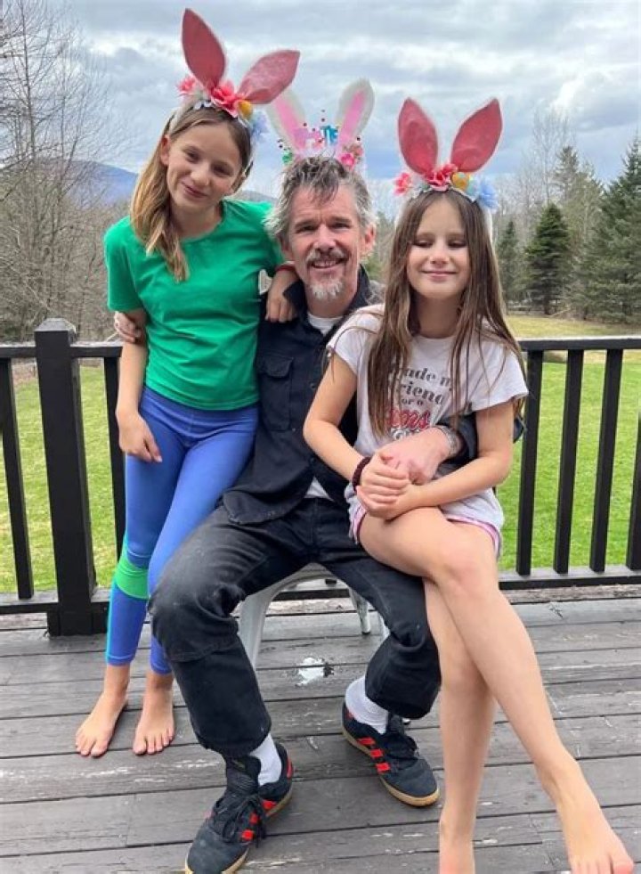 Clementine Jane Hawke Height, Weight, Net Worth, Age, Birthday, Wikipedia, Who, Instagram, Biography