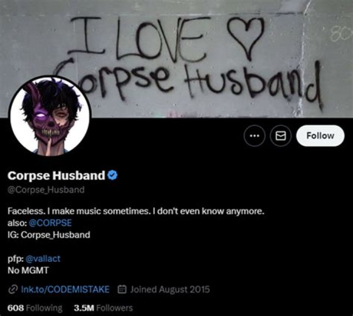 Corpse Husband Face Reveal On Instagram- What Does He Look Like?