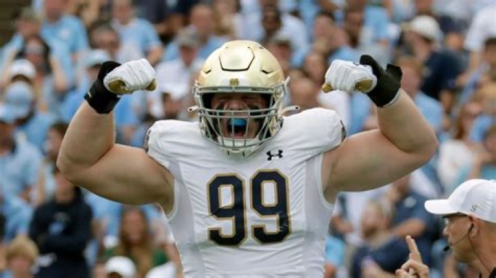 Dale Mills Height, Weight, Net Worth, Age, Birthday, Wikipedia, Who, Nationality, Biography