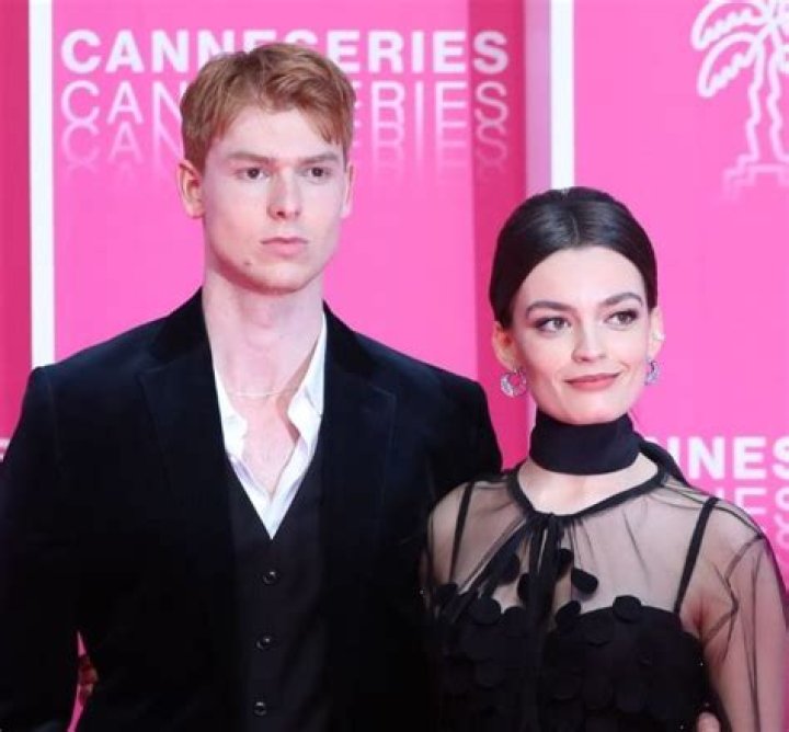 
Dan Whitlam Height, Weight, Net Worth, Age, Birthday, Wikipedia, Who, Nationality, Biography 