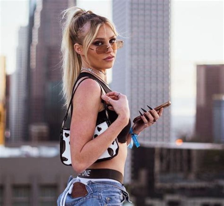 Dayna Marie Height, Weight, Net Worth, Age, Wiki, Who, Instagram, Biography