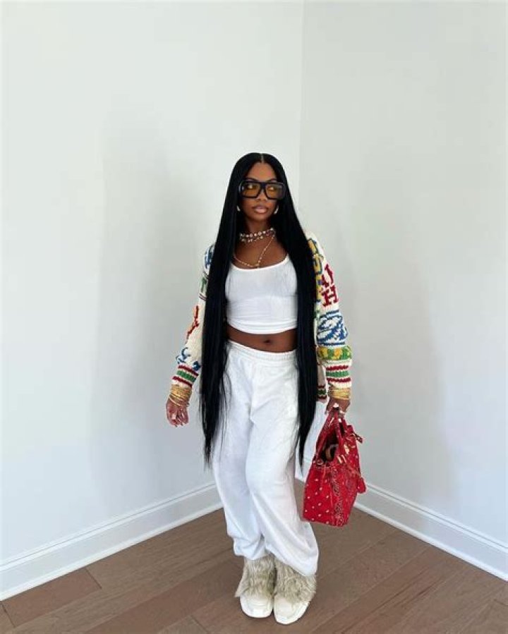 De’arra Taylor Height, Weight, Net Worth, Age, Birthday, Wikipedia, Who, Nationality, Biography