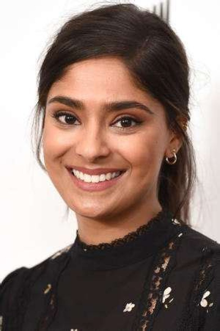 Dinita Gohil Height, Weight, Net Worth, Age, Birthday, Wikipedia, Who, Nationality, Biography