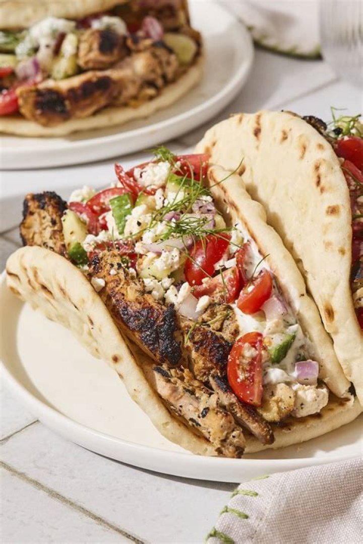 Do gyros have gluten?