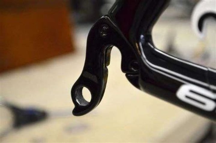 Do you need a derailleur hanger?
