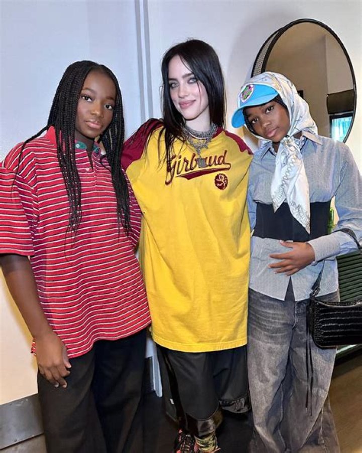 Does billie eilish have a twin?