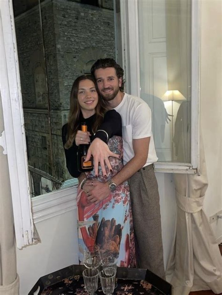 
Does Marcus Bontempelli Have A Girlfriend? Explore His Dating Life 