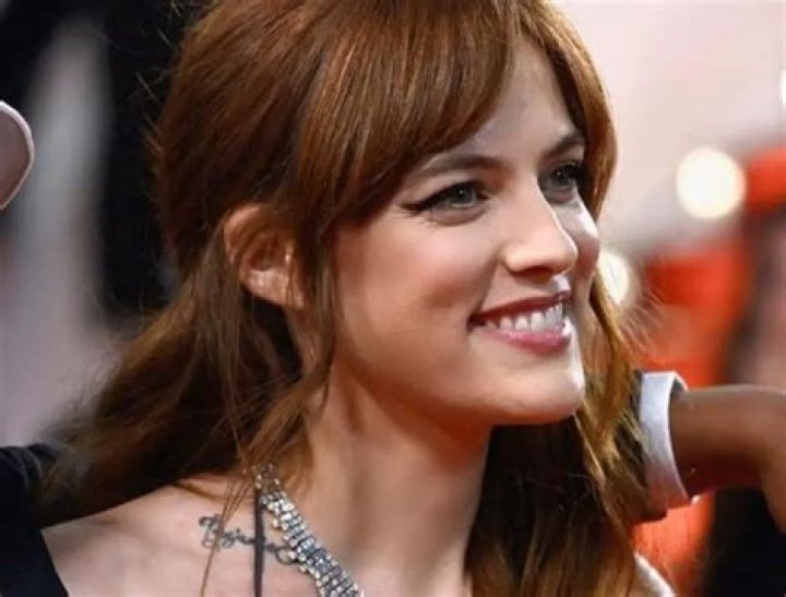 
Does Riley Keough Have Cancer? Illness And Death Hoaxes 