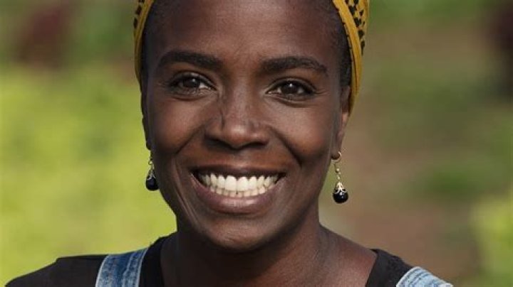 Face Reveal: Is Stonetoss A Black Woman In Real Life? Gender, Photos More To Know