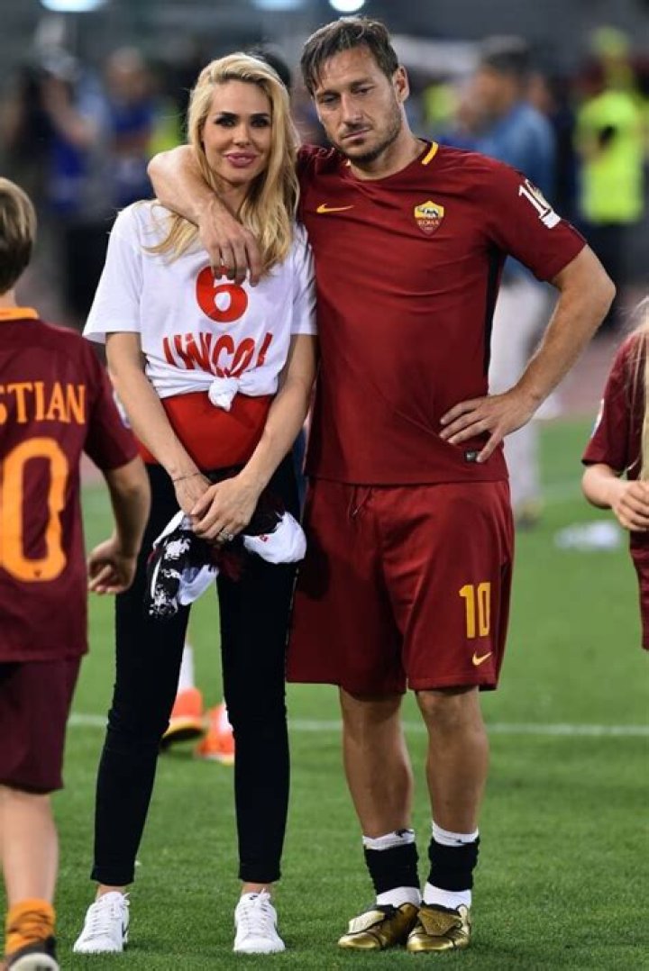 
Francesco Totti Accused His Ex-wife c Of Being Unfaithful In Their Marraige 