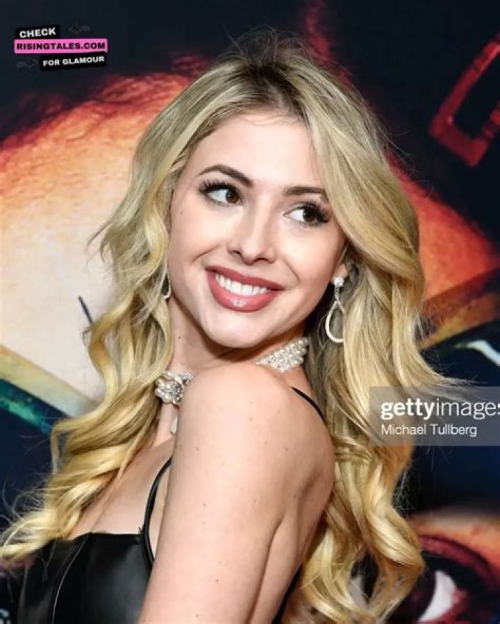 Gigi Gustin Height, Weight, Net Worth, Age, Birthday, Wikipedia, Who, Instagram, Biography