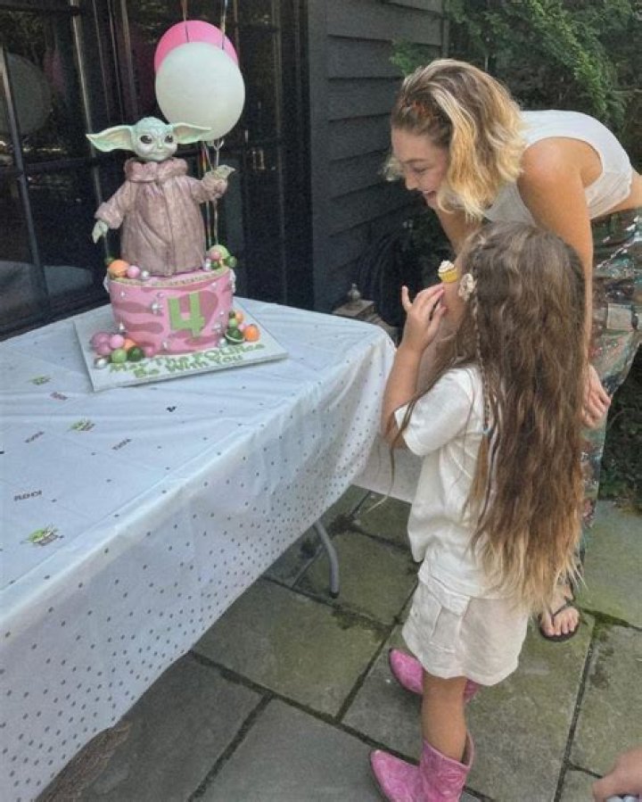 
Gigi Hadid Gives Ex Zayn Malik a Subtle Shout-Out on Daughter Khai’s 2nd Birthday 