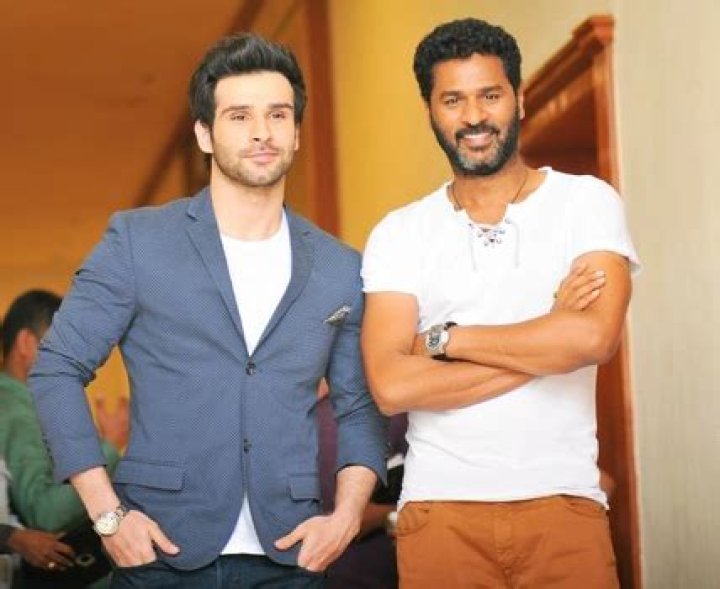 Girish Kumar Height, Weight, Net Worth, Age, Birthday, Wikipedia, Who, Instagram, Biography