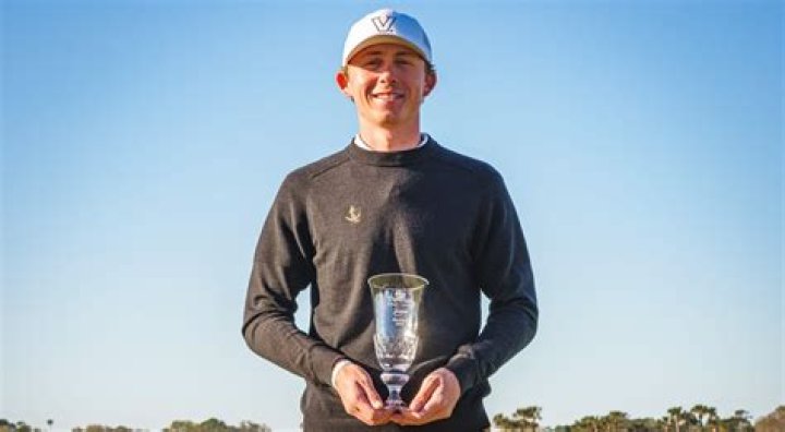 
Greg Sargent Height, Weight, Net Worth, Age, Birthday, Wikipedia, Who, Instagram, Biography 