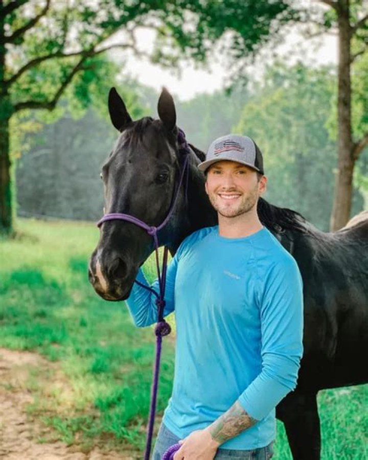 Greyson Mathews Height, Weight, Net Worth, Age, Wiki, Who, Instagram, Biography