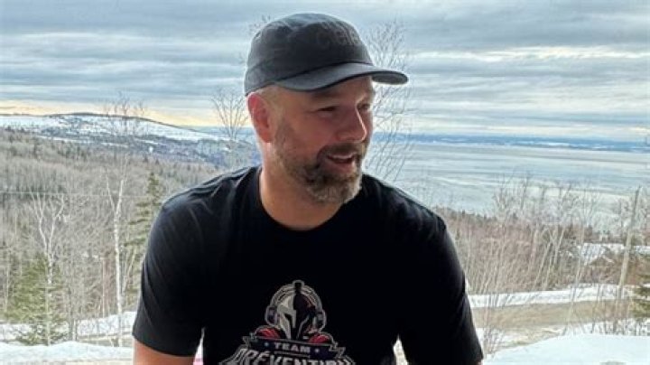 
Guillaume Latendresse Height, Weight, Net Worth, Age, Birthday, Wikipedia, Who, Nationality, Biography 