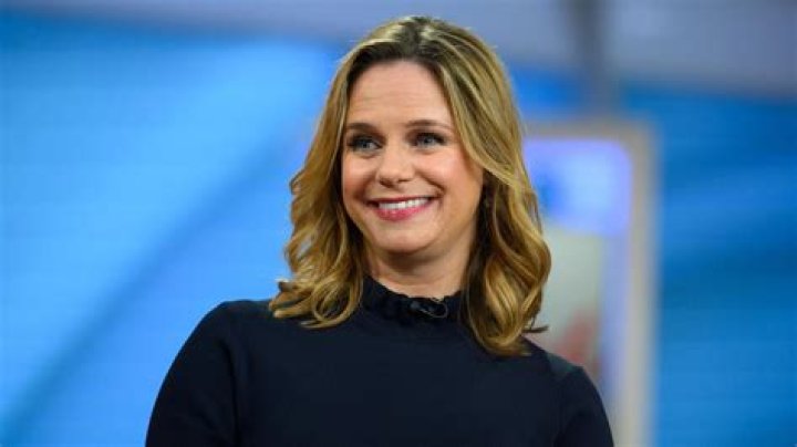 
Harley Barber Height, Weight, Net Worth, Age, Birthday, Wikipedia, Who, Nationality, Biography 