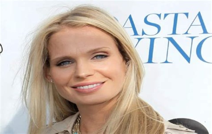 Helen McGinn Height, Weight, Net Worth, Age, Birthday, Wikipedia, Who, Nationality, Biography