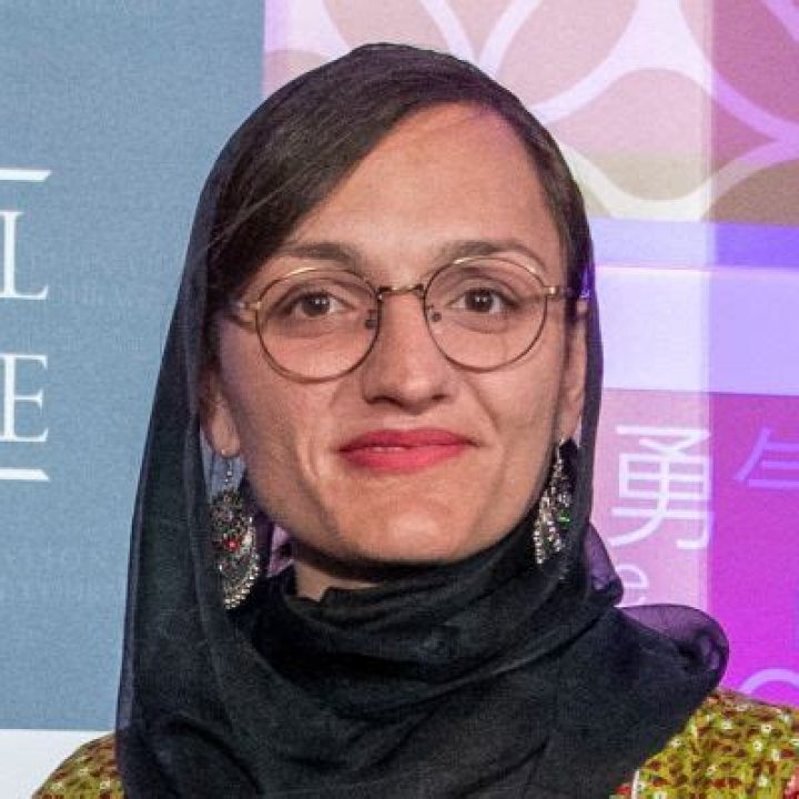 
Here Are 5 Interesting Facts About Afghanistan’s Youngest Female Mayor Zarifa Ghafari 