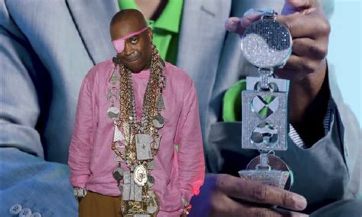 How Much Is Rapper Slick Rick Jewelry Worth? Everything About His Chains And Eye Patch