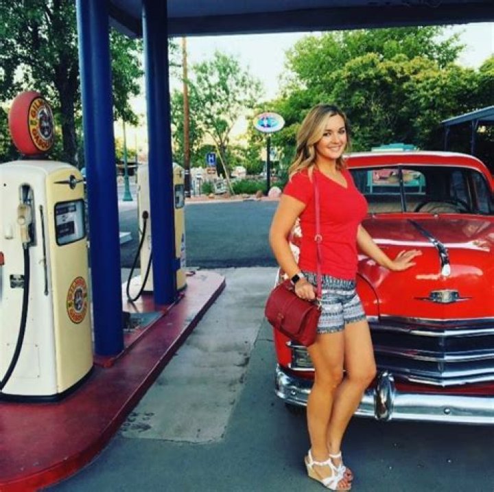 How tall is katie pavlich?